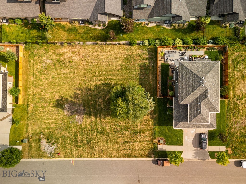 Southbridge - Land