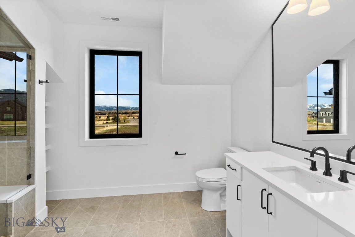 Home 40 - Residential