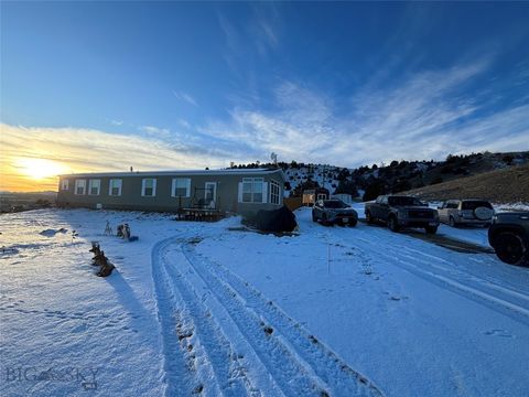 12009 Crystal Mountain Rd, Three Forks, MT 59752 - #: 388758