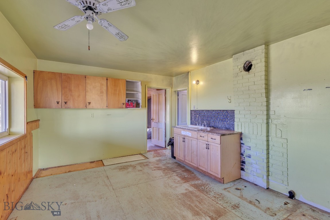 Bozeman, Montana 59718, United States, 3 Bedrooms Bedrooms, ,1 BathroomBathrooms,Land,Contingent,60512