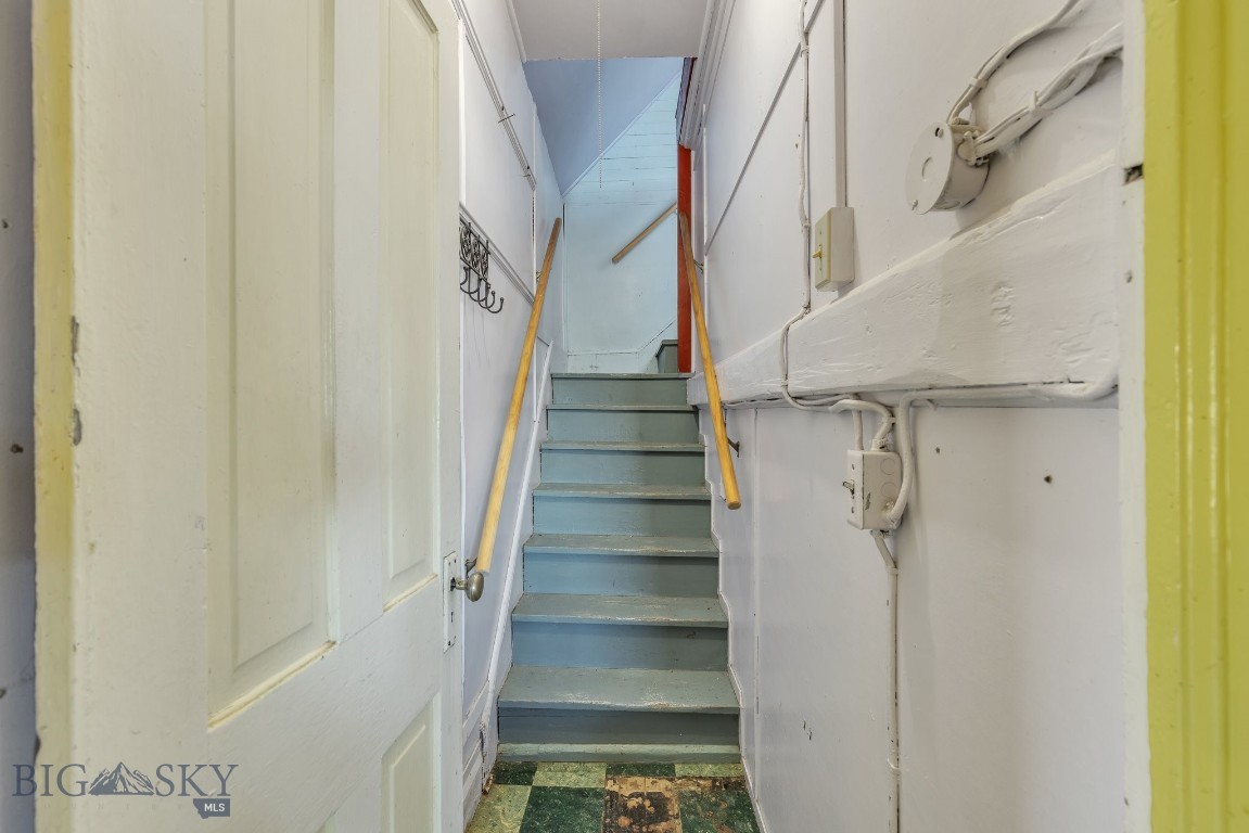 Bozeman, Montana 59718, United States, 3 Bedrooms Bedrooms, ,1 BathroomBathrooms,Land,Contingent,60512