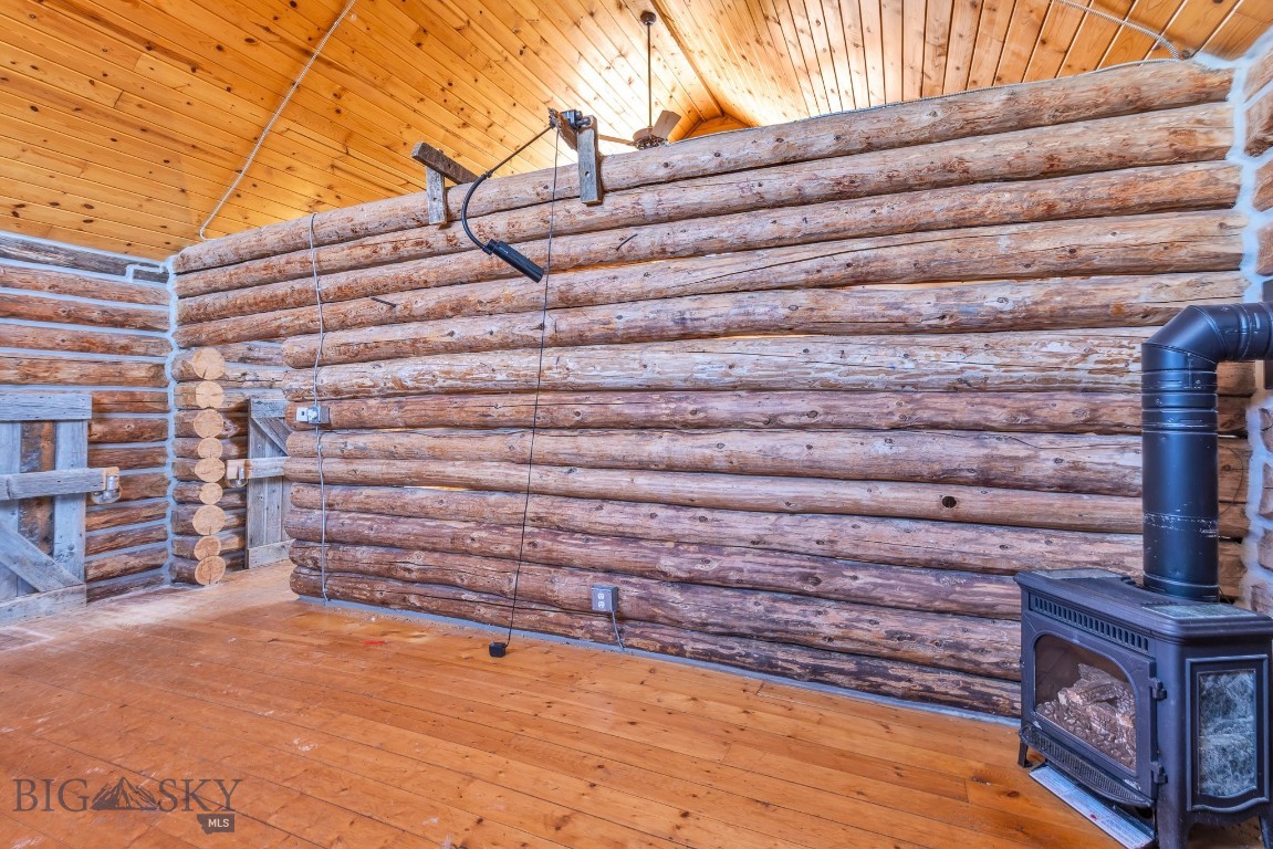 Bozeman, Montana 59718, United States, 3 Bedrooms Bedrooms, ,1 BathroomBathrooms,Land,Contingent,60512