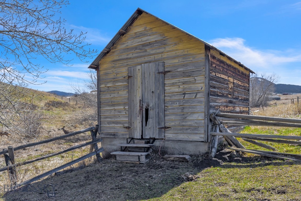 Bozeman, Montana 59718, United States, 3 Bedrooms Bedrooms, ,1 BathroomBathrooms,Land,Contingent,60512