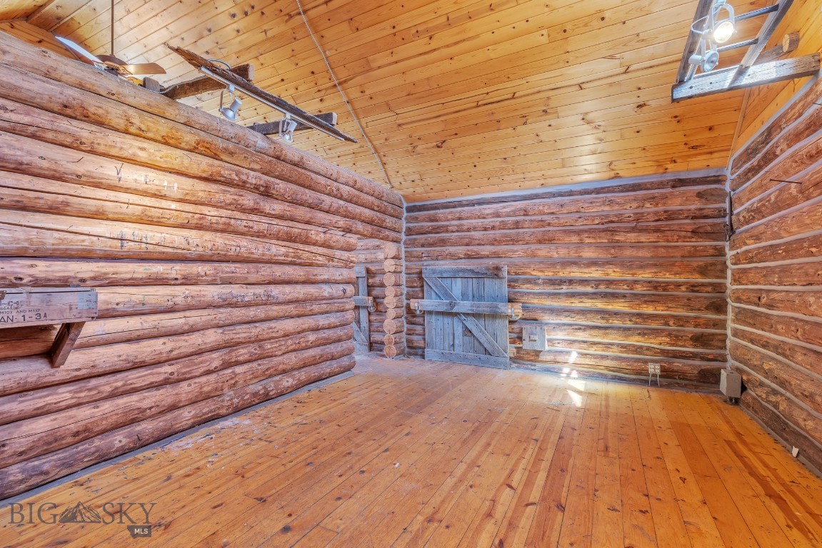 Bozeman, Montana 59718, United States, 3 Bedrooms Bedrooms, ,1 BathroomBathrooms,Land,Contingent,60512