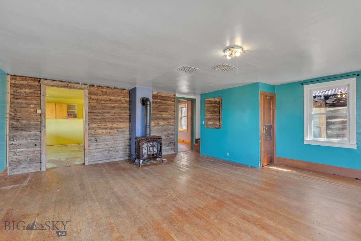 Bozeman, Montana 59718, United States, 3 Bedrooms Bedrooms, ,1 BathroomBathrooms,Land,Contingent,60512