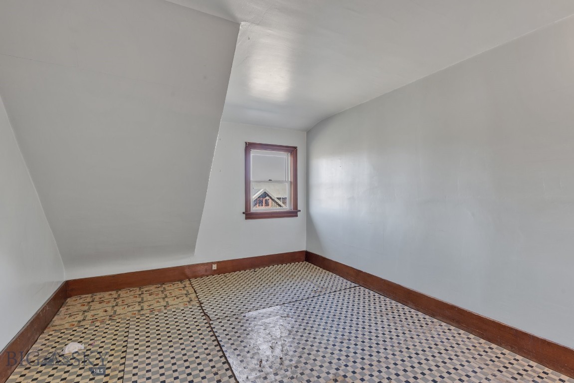 Bozeman, Montana 59718, United States, 3 Bedrooms Bedrooms, ,1 BathroomBathrooms,Land,Contingent,60512