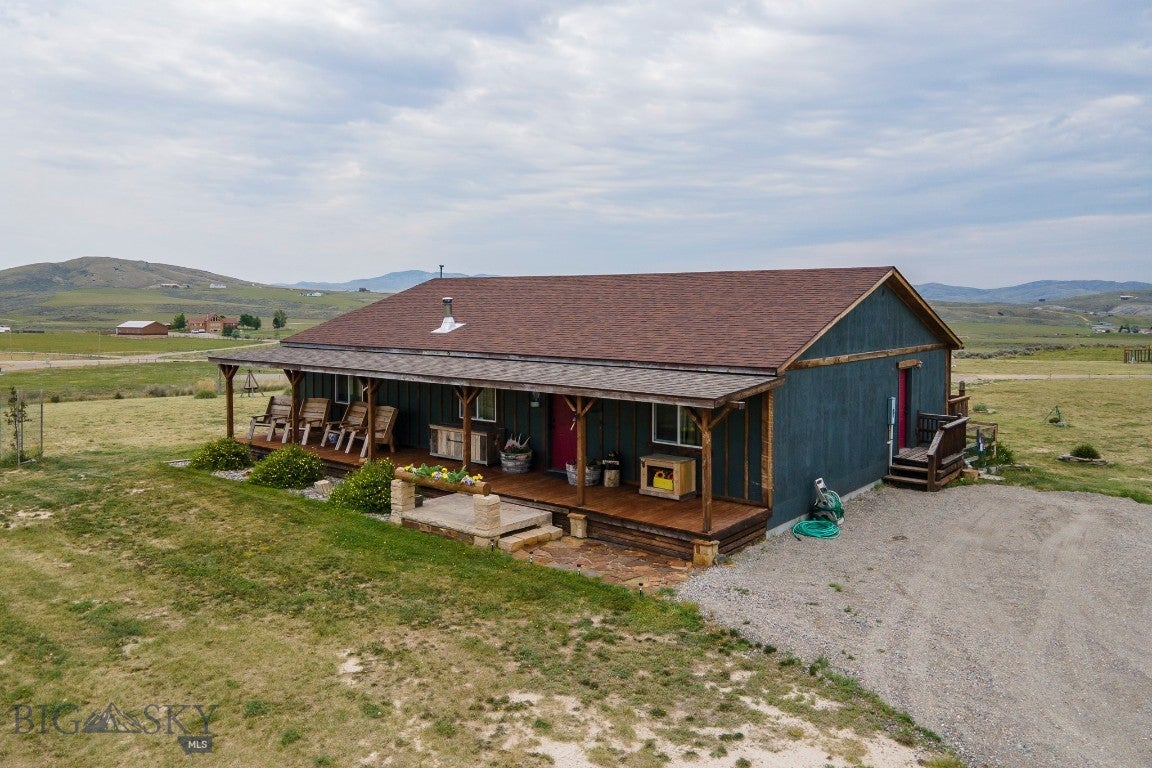 66 Red Shoulder Ln