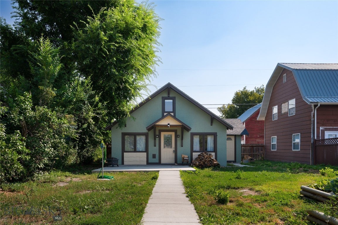 205 S Cedar