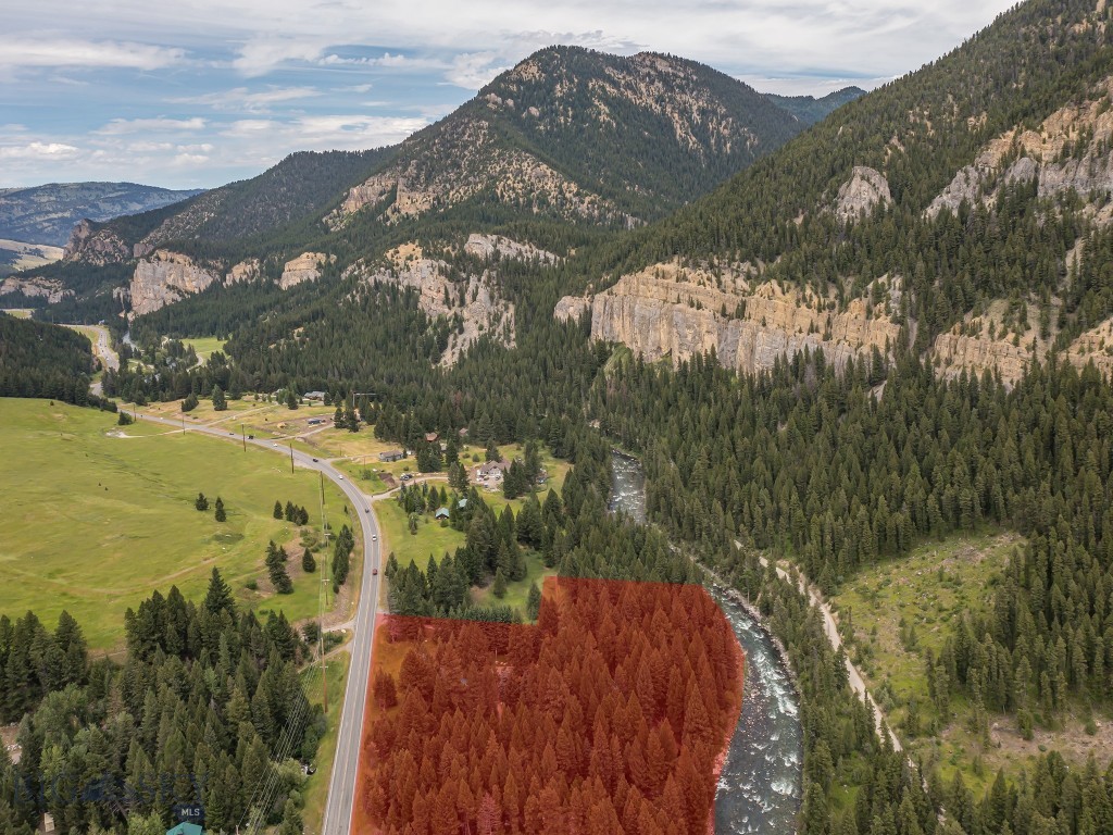 Gallatin Canyon - Residential
