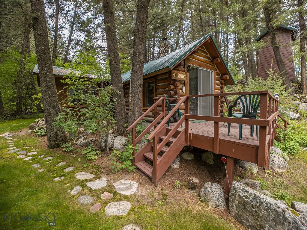 Gallatin Canyon - Residential