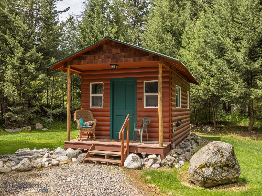 Gallatin Canyon - Residential