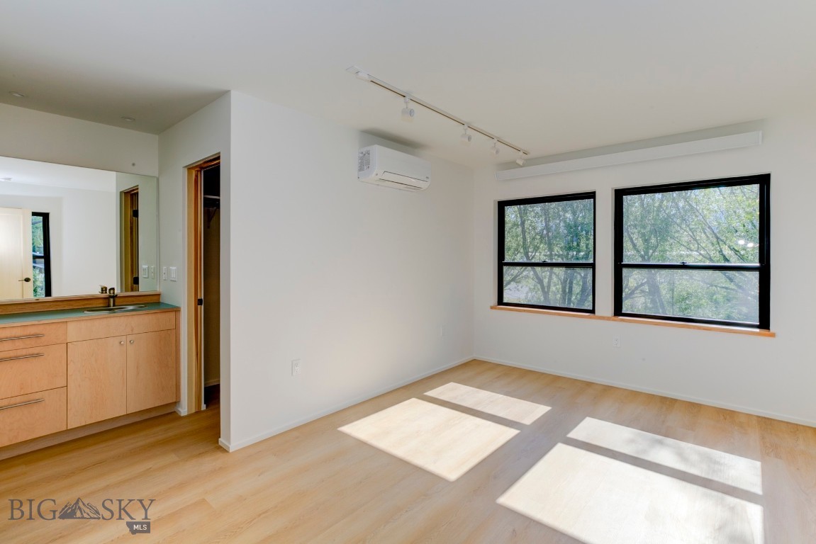 Livingston Riverside - Residential