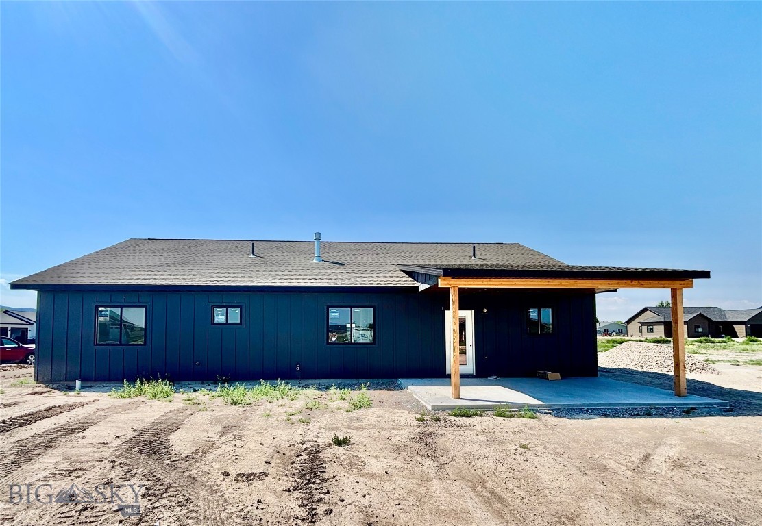 69 Thomas Drive