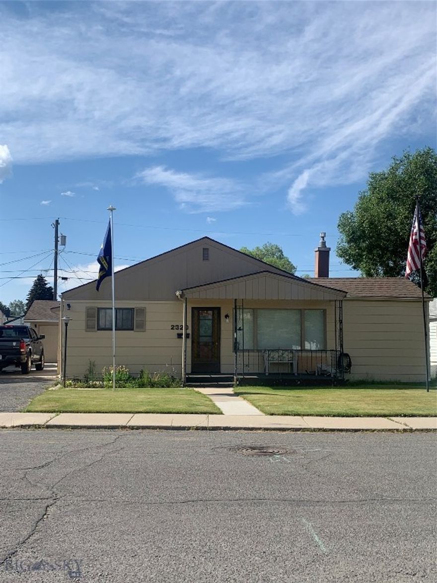 Home is centrally located on the flat. 3 bedroom, 1 1/2 bath all on main level. Formal dining area, large living room for all your big furniture, Gas fireplace. Partial basement with laundry room and a bonus room for hobbies. Fenced backyard, Covered deck, underground sprinkling. over sized detach garage.