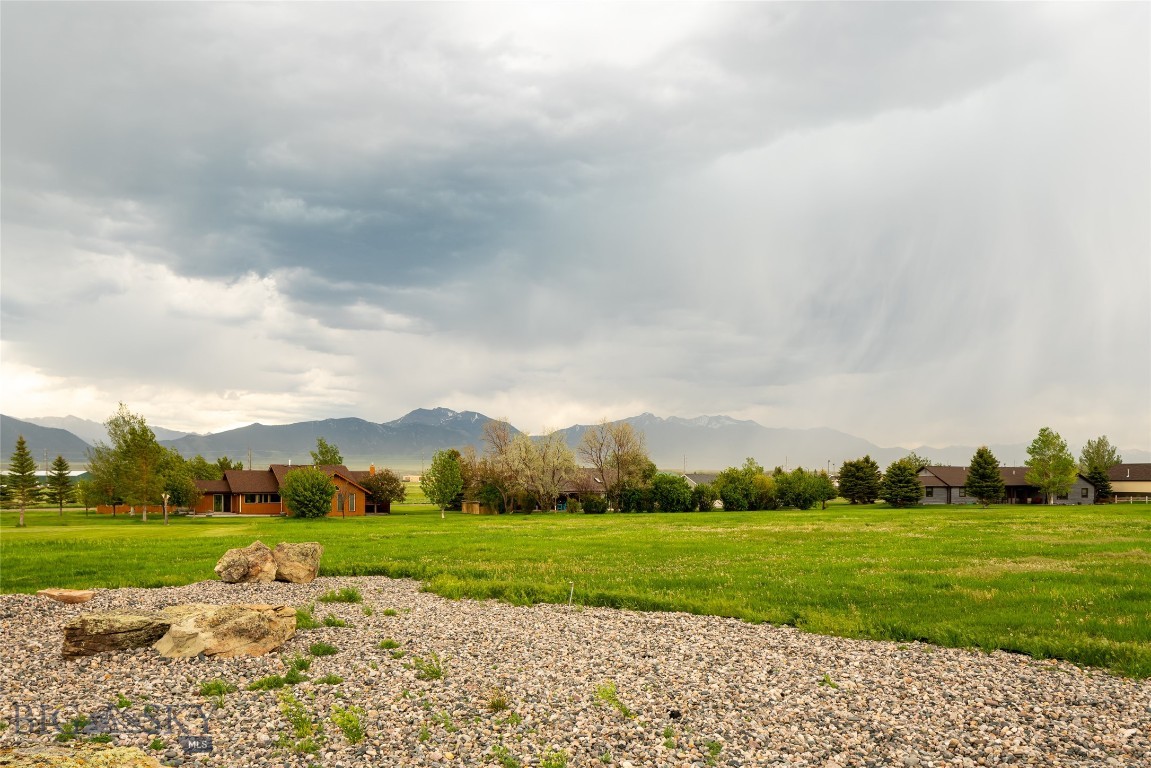 Valley Garden Golf Village - Residential