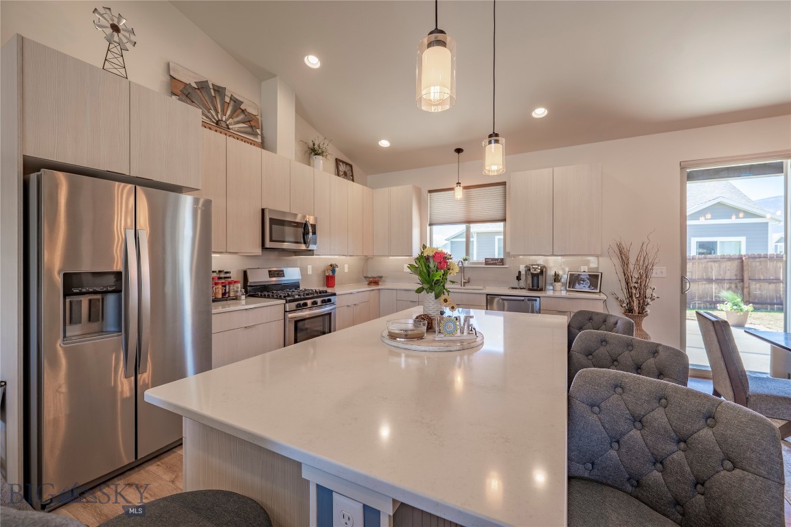 Discovery Vista - Residential