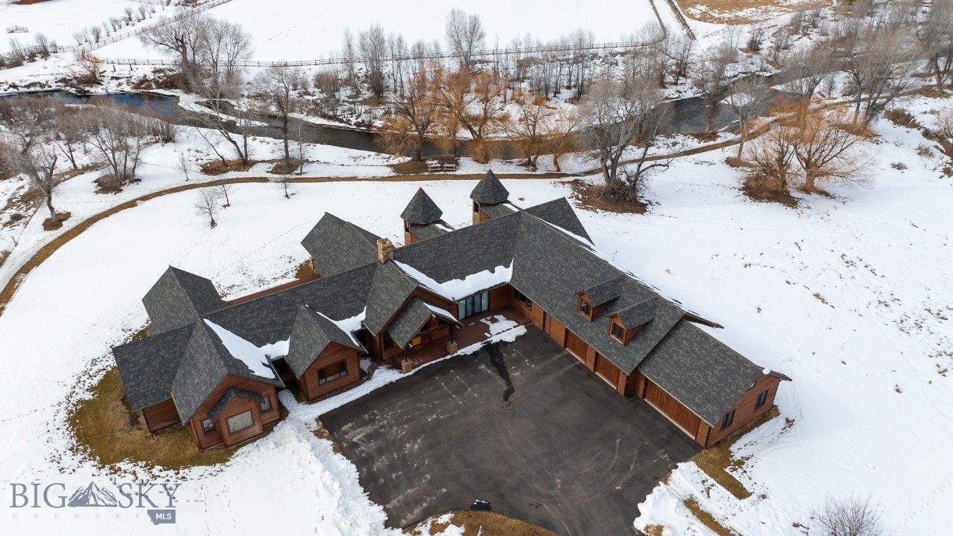 Belgrade, Montana 59714, United States, 4 Bedrooms Bedrooms, ,5 BathroomsBathrooms,Residential,Active,125296