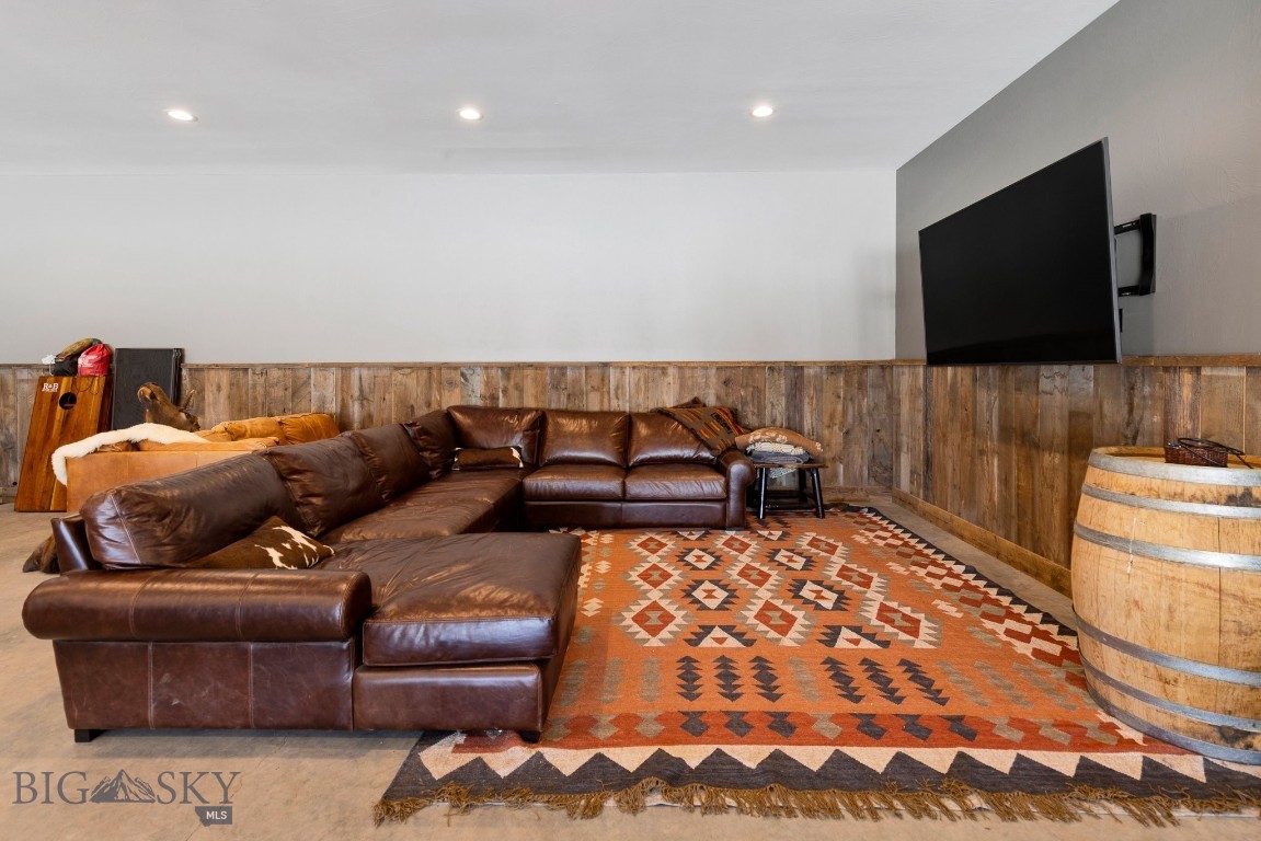 Belgrade, Montana 59714, United States, 4 Bedrooms Bedrooms, ,5 BathroomsBathrooms,Residential,Active,125296