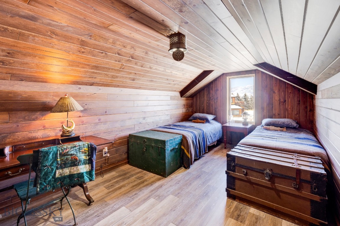 Belgrade, Montana 59714, United States, 4 Bedrooms Bedrooms, ,5 BathroomsBathrooms,Residential,Active,125296