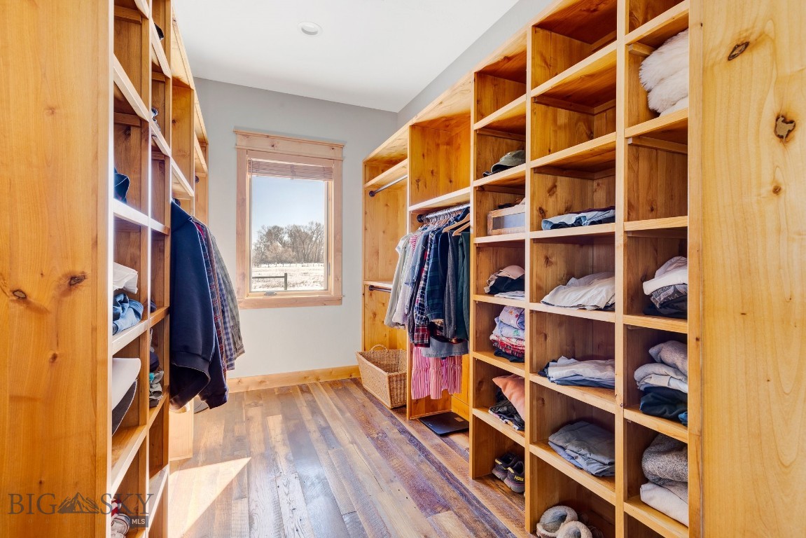 Belgrade, Montana 59714, United States, 4 Bedrooms Bedrooms, ,5 BathroomsBathrooms,Residential,Active,125296