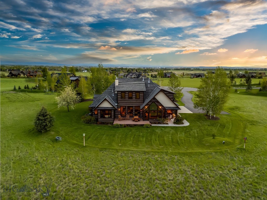 306 Glenbrook Lane