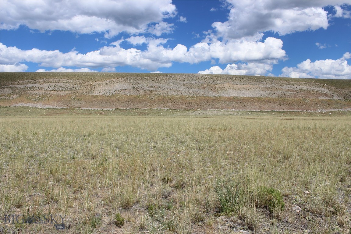 Sphinx Mountain - Land