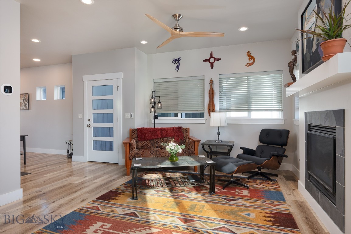 The Lakes at Valley West - Residential