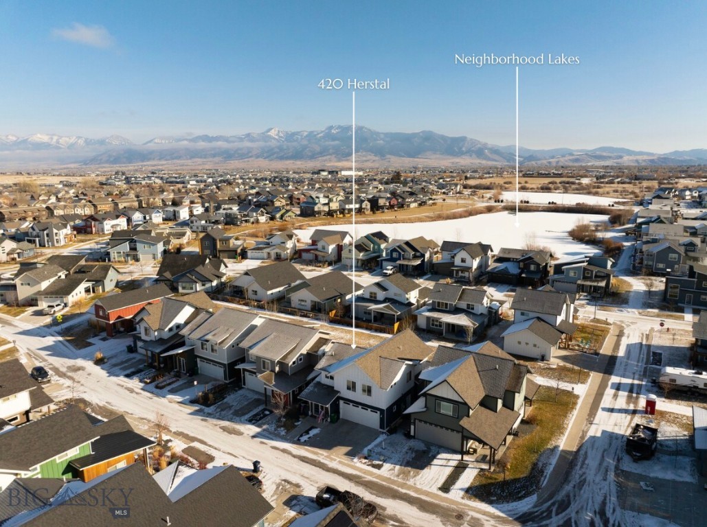 The Lakes at Valley West - Residential