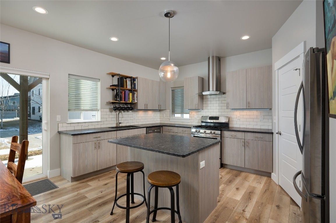 The Lakes at Valley West - Residential