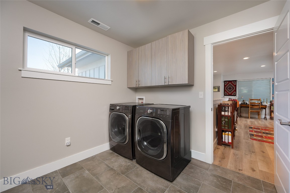 The Lakes at Valley West - Residential