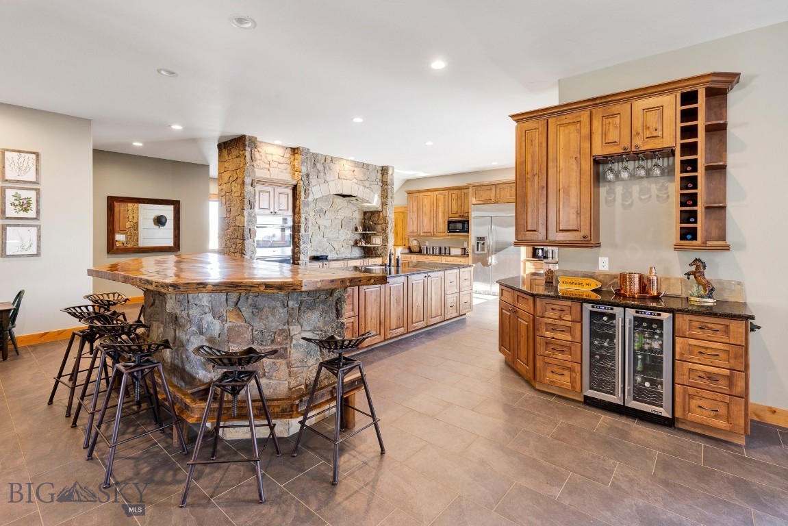 Belgrade, Montana 59714, United States, 4 Bedrooms Bedrooms, ,5 BathroomsBathrooms,Residential,Active,99576