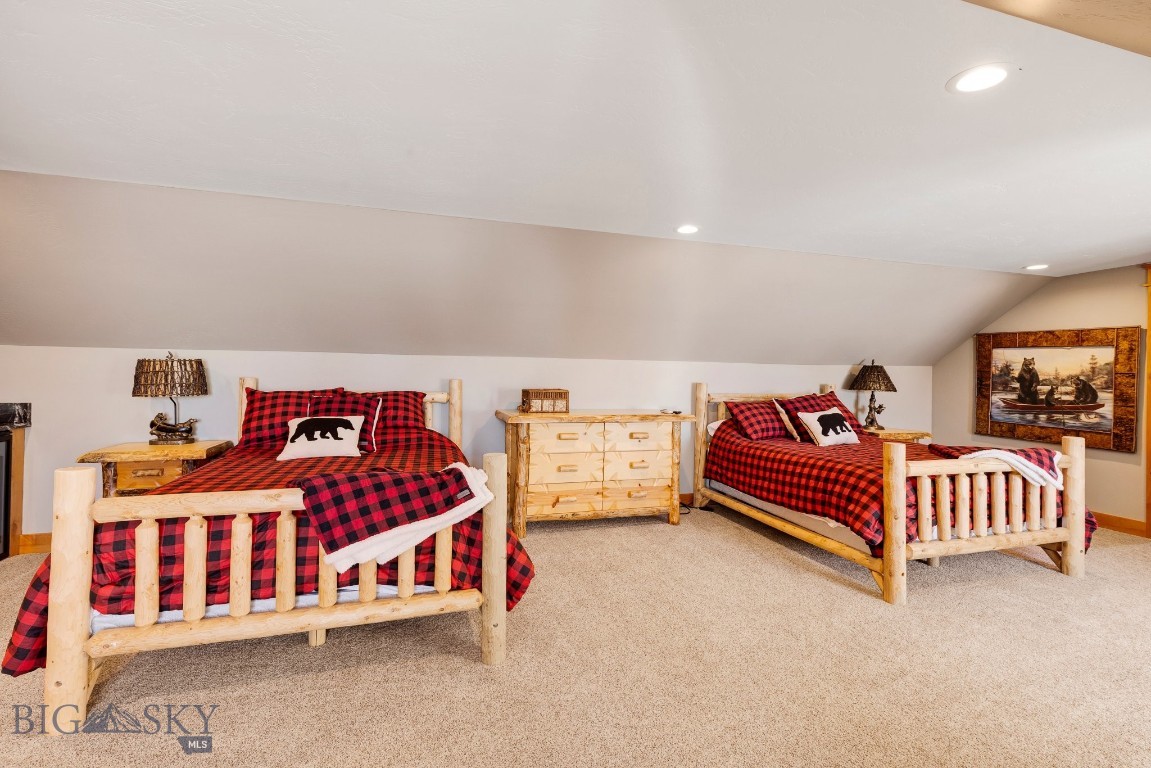 Belgrade, Montana 59714, United States, 4 Bedrooms Bedrooms, ,5 BathroomsBathrooms,Residential,Active,99576