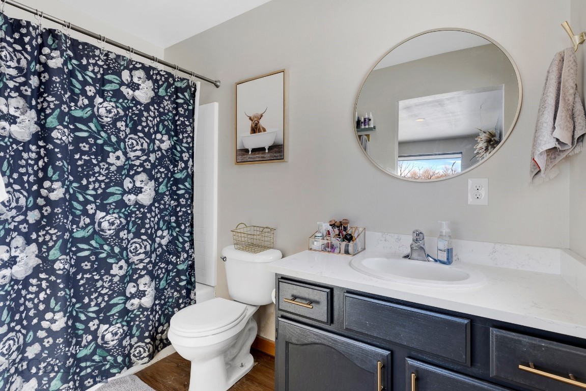 Belgrade, Montana 59714, United States, 4 Bedrooms Bedrooms, ,5 BathroomsBathrooms,Residential,Active,99576