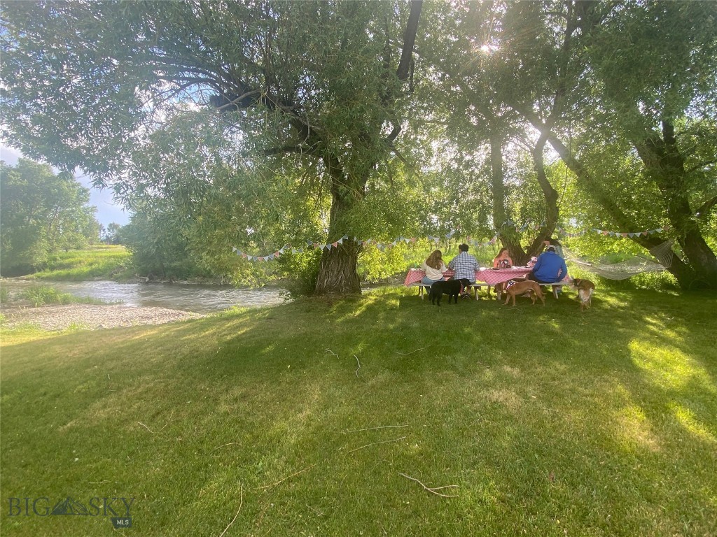 Belgrade, Montana 59714, United States, 4 Bedrooms Bedrooms, ,5 BathroomsBathrooms,Residential,Active,99576