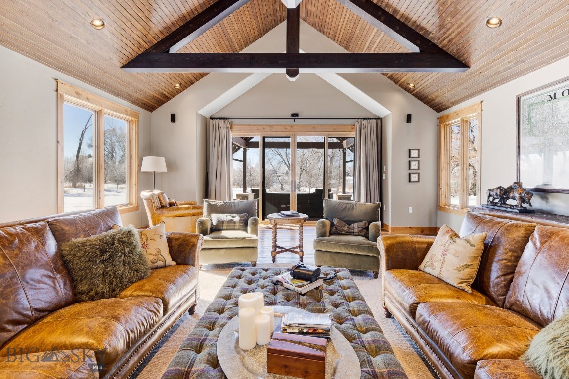 Belgrade, Montana 59714, United States, 4 Bedrooms Bedrooms, ,5 BathroomsBathrooms,Residential,Active,99576