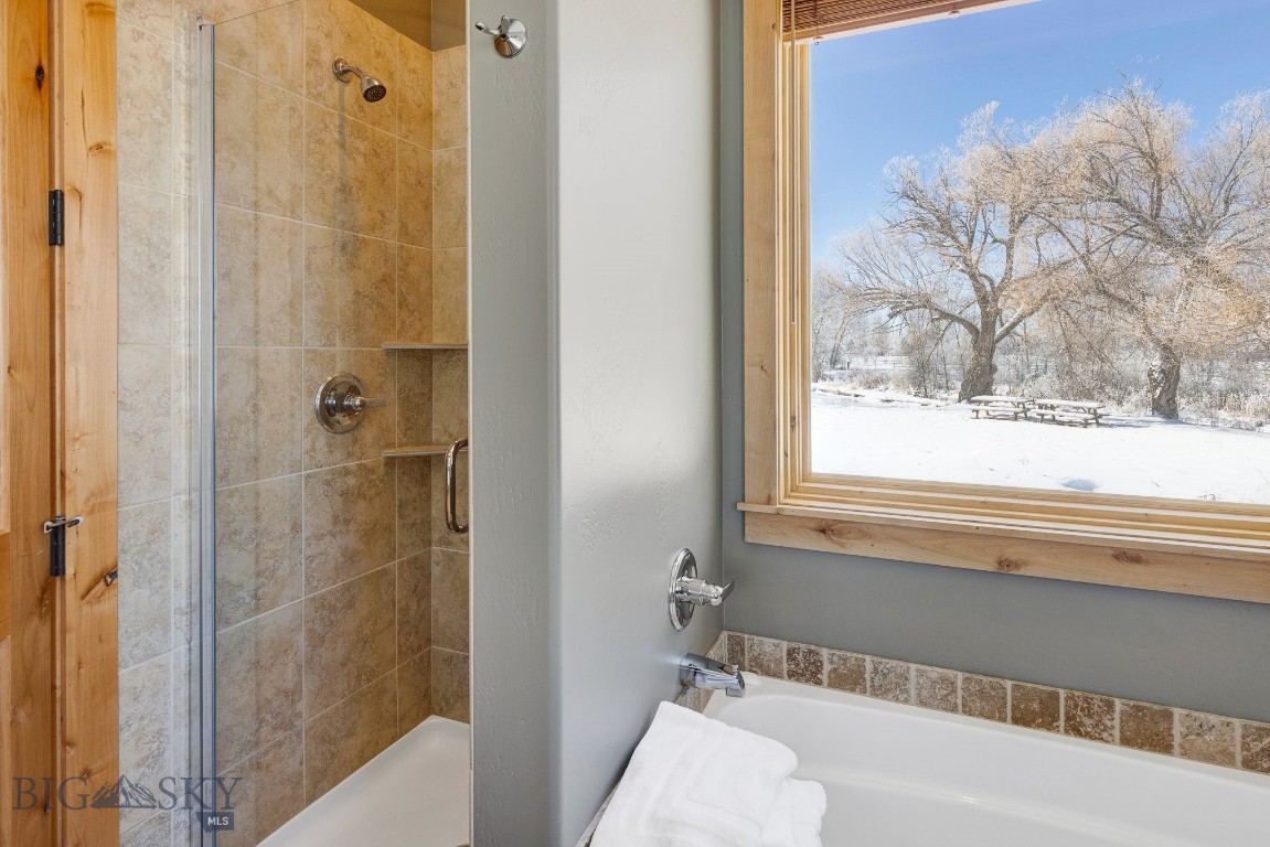 Belgrade, Montana 59714, United States, 4 Bedrooms Bedrooms, ,5 BathroomsBathrooms,Residential,Active,99576