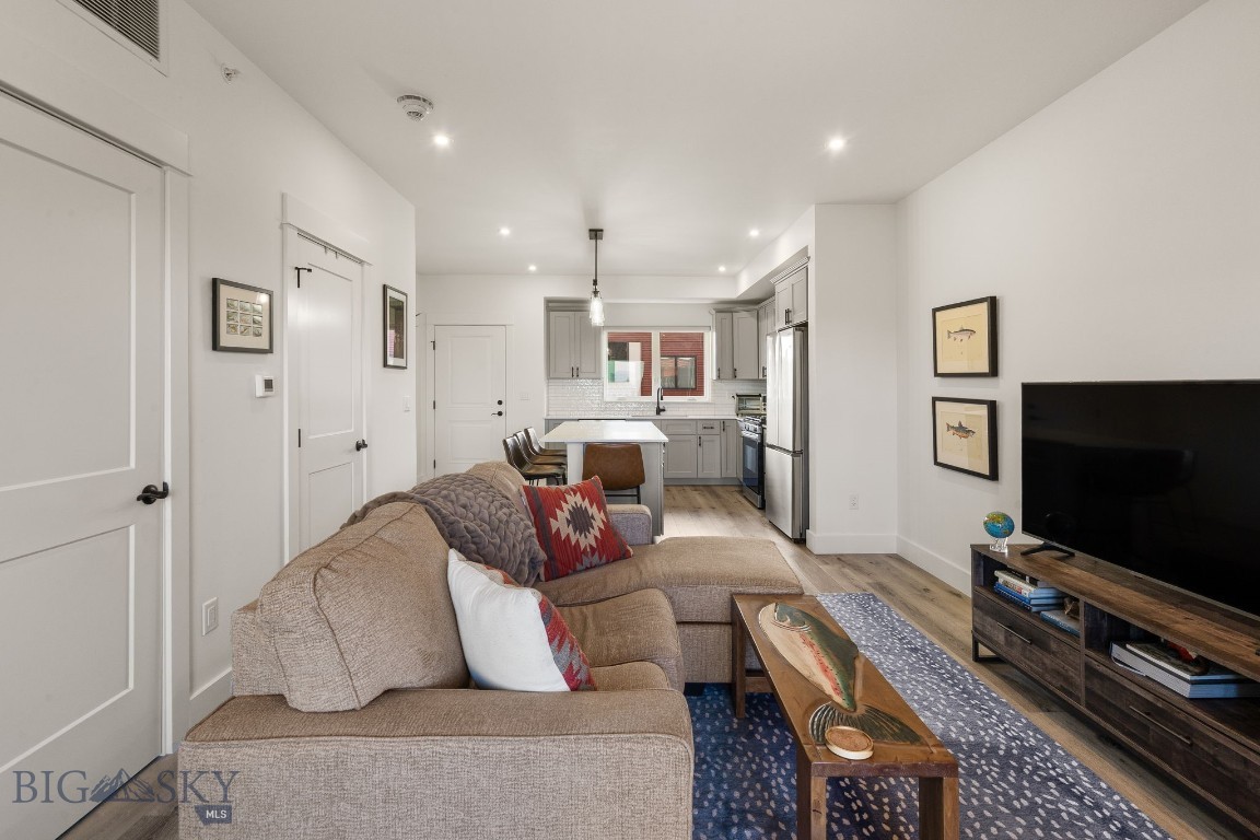 Bridgeview Condo - Residential