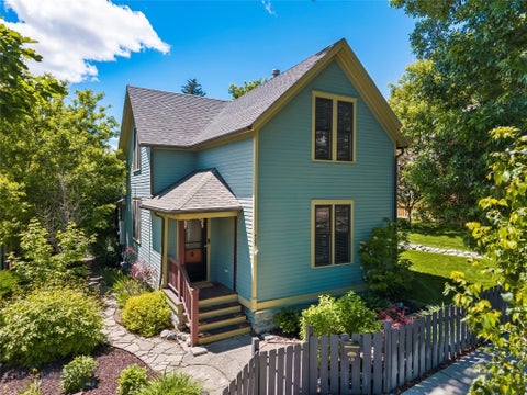 Photo of 425 N B Street, Livingston, MT 59047 (MLS # 412274)