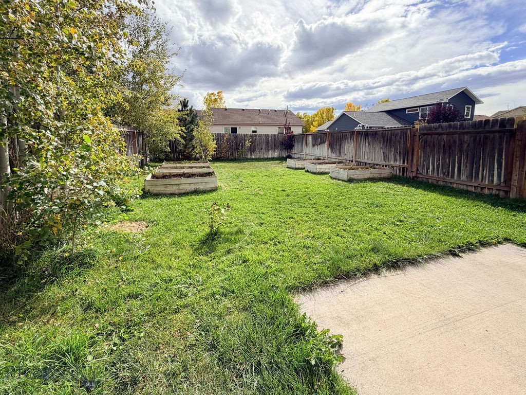 River Rock and Royal Village - Residential