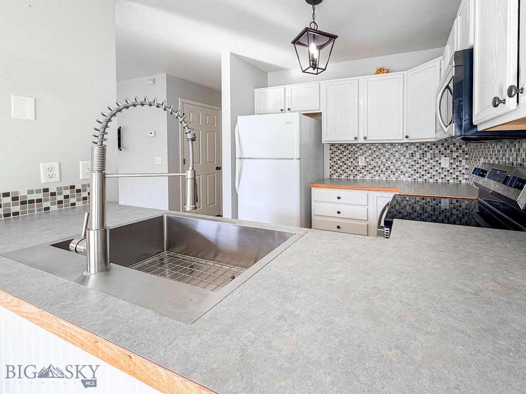 River Rock and Royal Village - Residential
