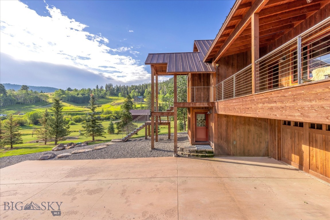 Bozeman, Montana 59715, United States, 5 Bedrooms Bedrooms, ,5 BathroomsBathrooms,Residential,Active,44002