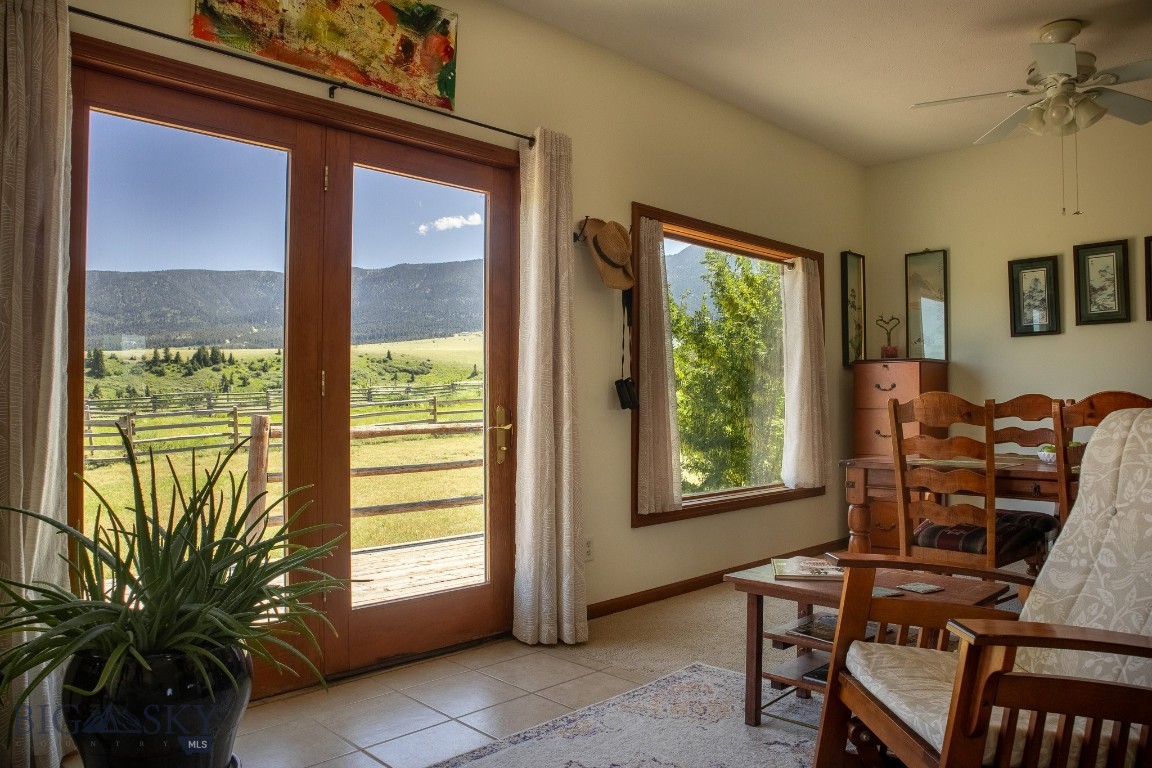 Livingston, Montana 59047, United States, 3 Bedrooms Bedrooms, ,2 BathroomsBathrooms,Residential,Contingent,63631