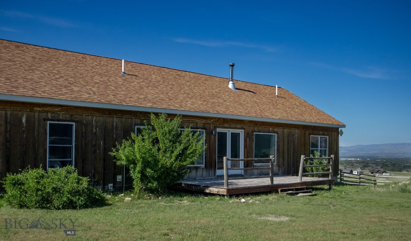 Livingston, Montana 59047, United States, 3 Bedrooms Bedrooms, ,2 BathroomsBathrooms,Residential,Contingent,63631