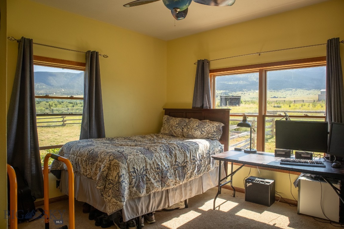 Livingston, Montana 59047, United States, 3 Bedrooms Bedrooms, ,2 BathroomsBathrooms,Residential,Contingent,63631