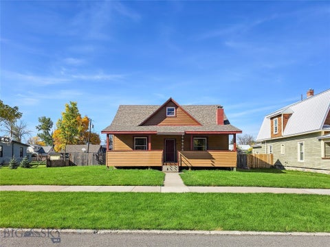 Photo of 412 E 4th Ave, Big Timber, MT 59011 (MLS # 415540)