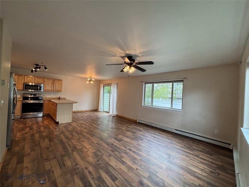 Parkway Plaza - Residential