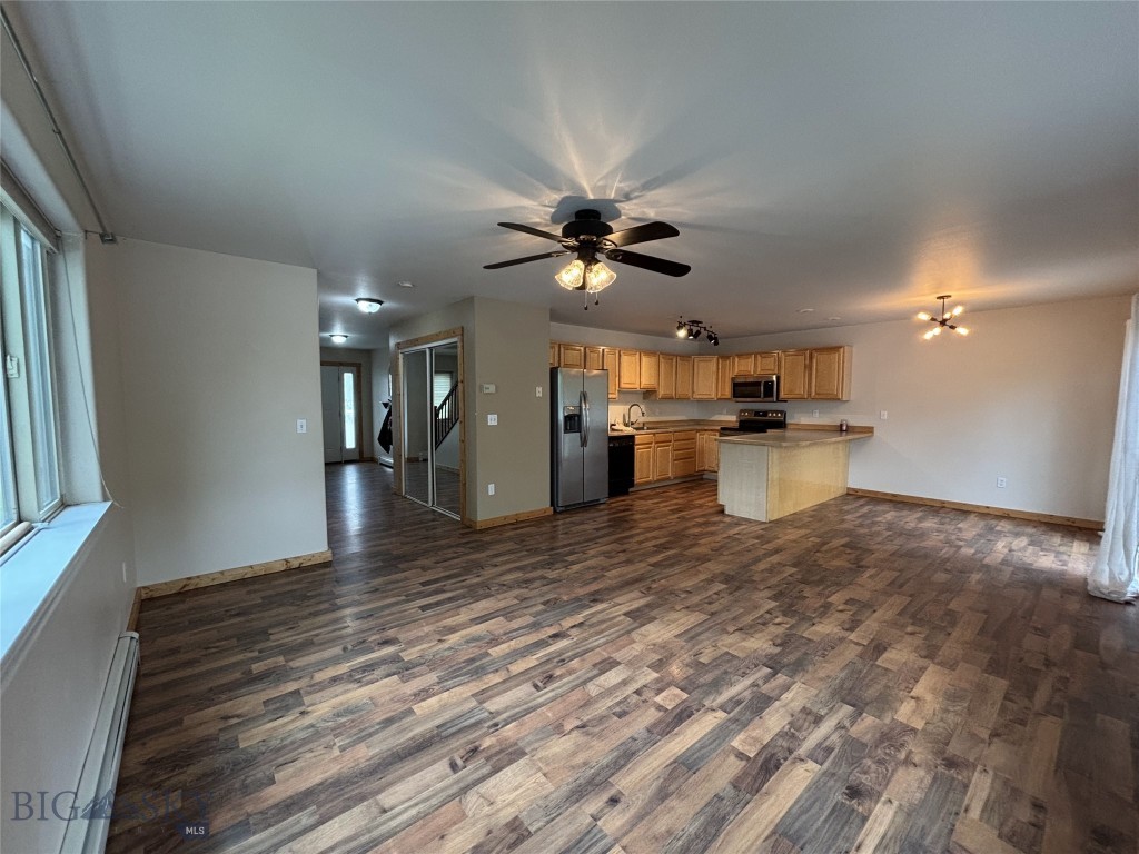 Parkway Plaza - Residential