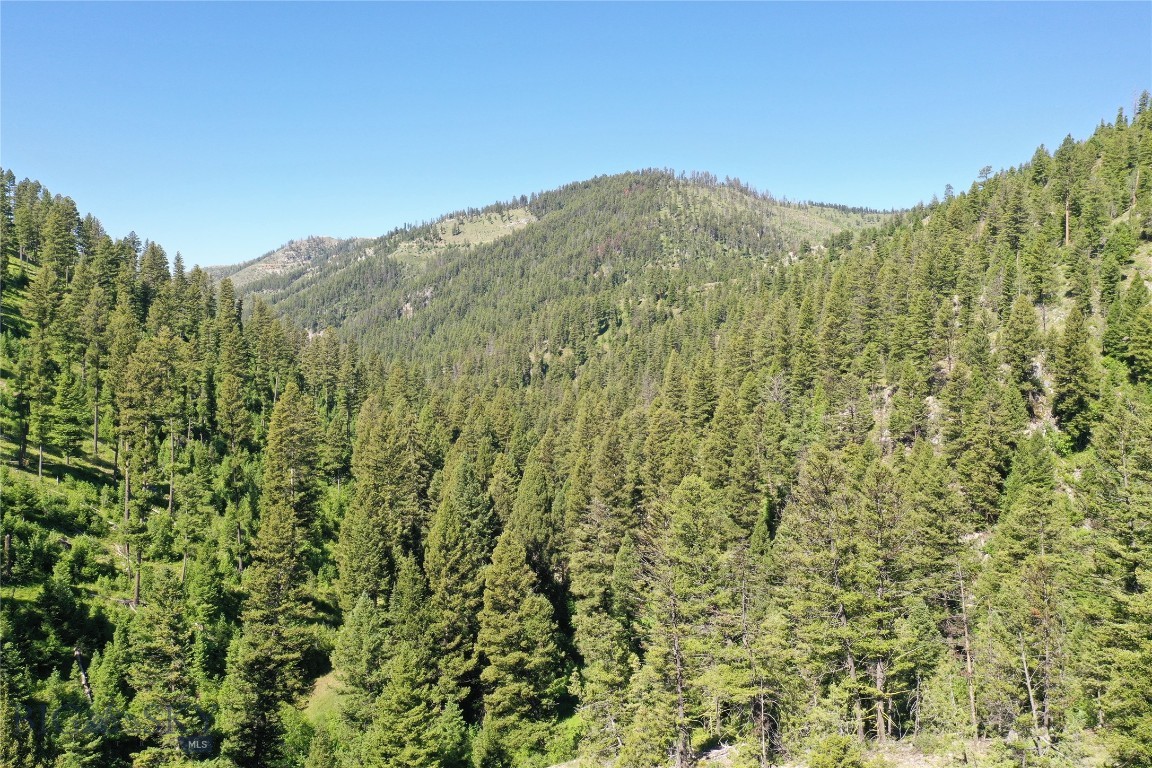7 Garnet Range Tract