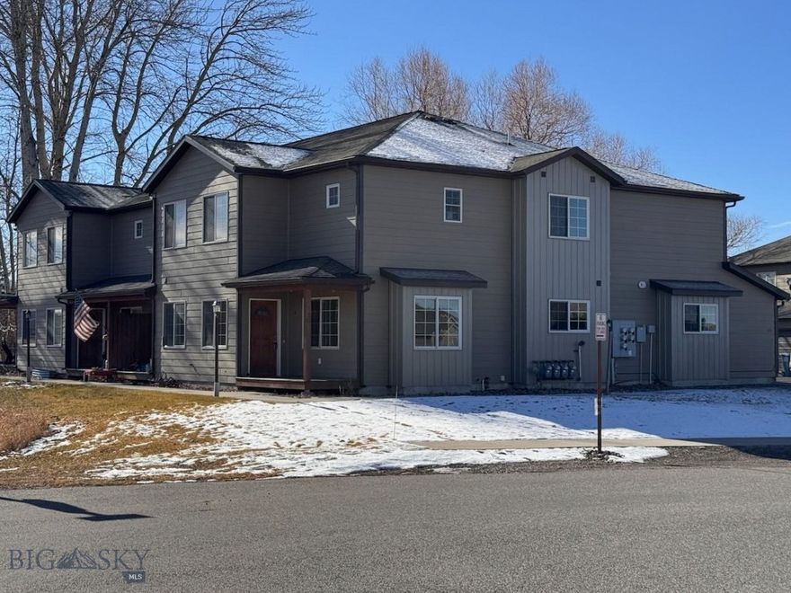 Fantastic End-Unit Condo, in a very centralized Bozeman location.  This one checks all the boxes!  Ample off-street parking, 2-car attached garage, large open living room & main level dining room.   Spacious pantry, and additional storage closet off the kitchen.  All appliances are newer, and this home is ready to go!  Upstairs offers an oversized Primary Suite, with daylight walk-in closet, and full ensuite bathroom.  There are two additional bedrooms, another full bath & laundry area conveniently located upstairs.  Enjoy the views from the covered front porch, as well as the close proximity to Bozeman, Four Corners, and all the neighborhood parks & trails.  Call today for more details, and to arrange a private showing.
