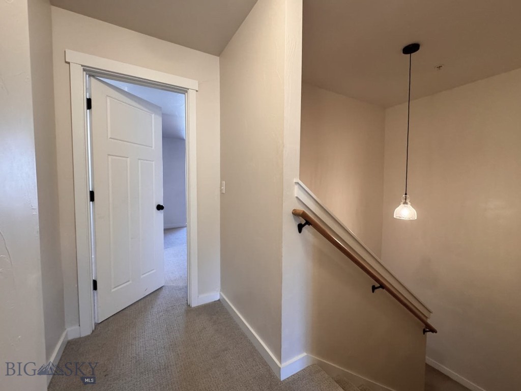 Falcon Hollow - Residential